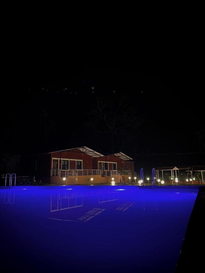Dandeli Goldfinch Resort Exteriör bild
