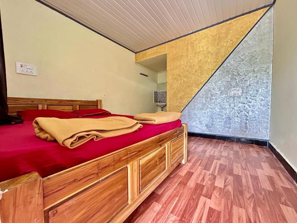 Dandeli Goldfinch Resort Exteriör bild
