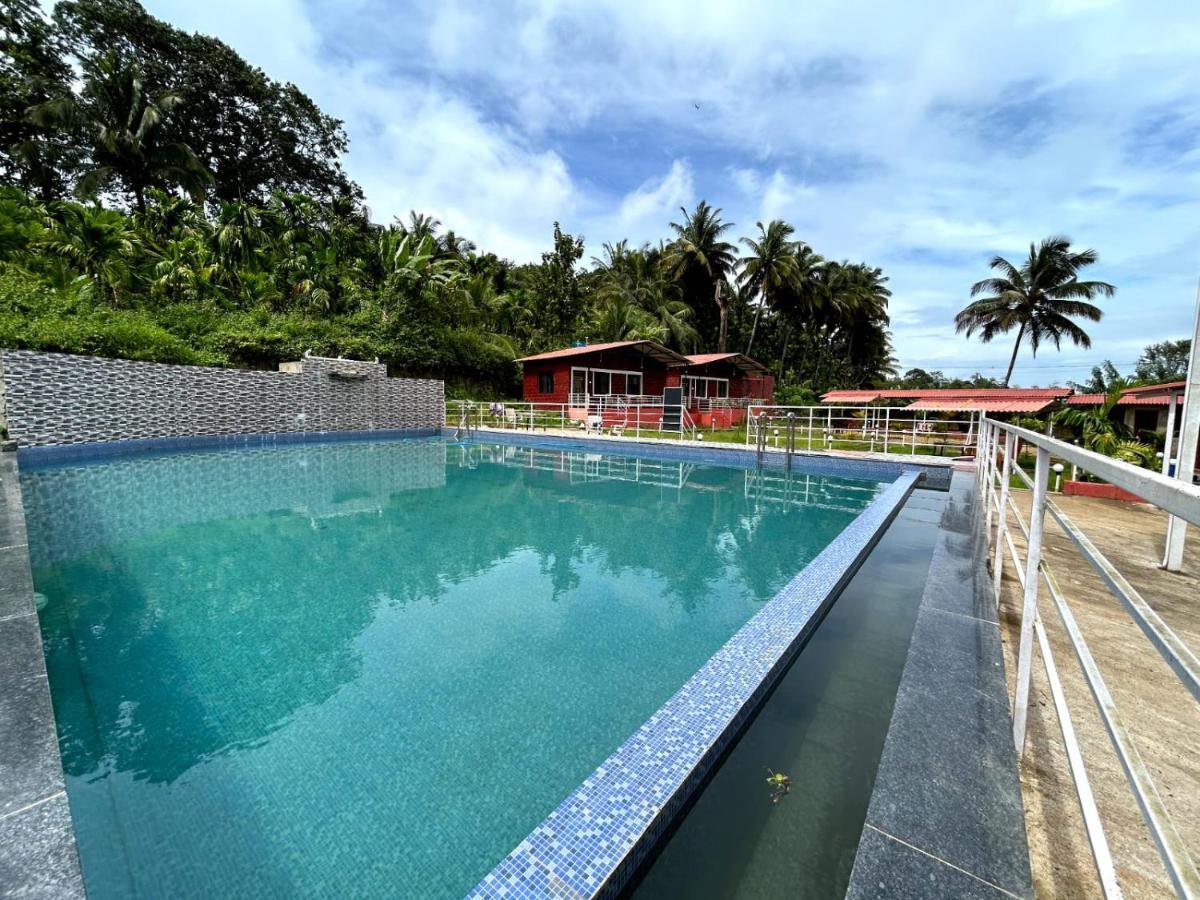 Dandeli Goldfinch Resort Exteriör bild