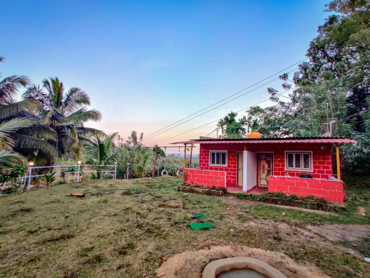 Dandeli Goldfinch Resort Exteriör bild