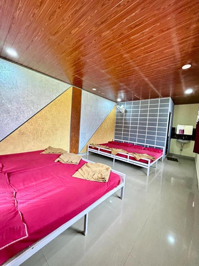 Dandeli Goldfinch Resort Exteriör bild